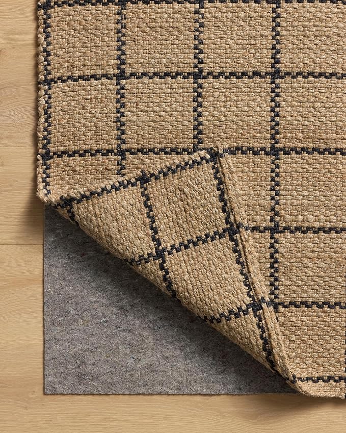 Loloi Chris Loves Julia Fletcher Collection FLE-01 Natural/Black 3'-6" x 5'-6", .37" Pile Height, Accent Rug