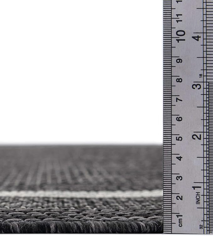 Unique Loom Outdoor Border Collection Area Rug - Soft Border (6' 1" Square Black/Ivory)