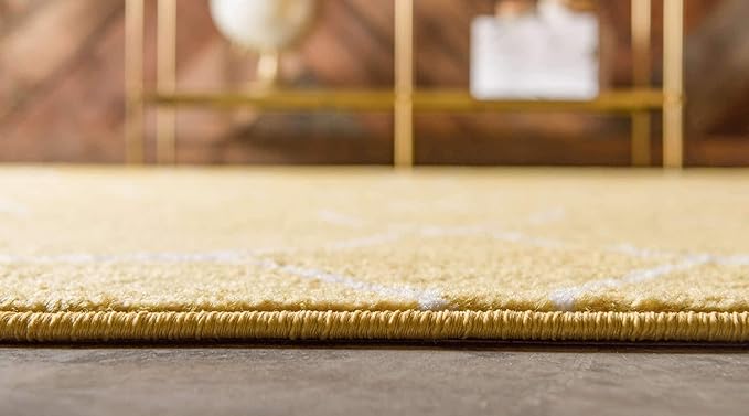 Unique Loom Trellis Frieze Collection Area Rug - Geometric (3' 3" x 5' 3", Yellow/ Ivory)