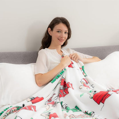 Berkshire Blanket Peanuts® VelvetLoft® Cute Character Snoopy Plush Blanket,Christmas Snowy Scene,Twin 60 in x 90 in (Official Peanuts® Product)