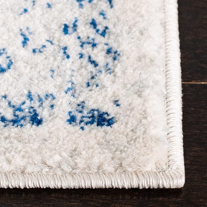 SAFAVIEH Evoke Collection Runner Rug - 2'2" x 7', Ivory & Navy, Distressed Design, Non-Shedding & Easy to Clean, Ideal for Foyer, Bedroom, Kitchen, Hallway (EVK256N)