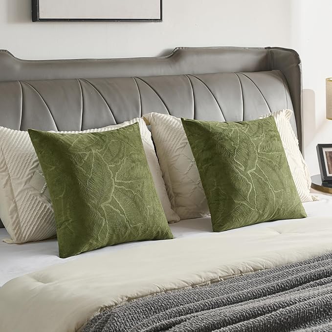 FUTEI Moss Green Velvet Throw Pillow Covers 20x20 Inch Set of 2,Soft Embossed Leaf-Relief Textured Cushion Cases,Natural Home Decor for Couch Living Room