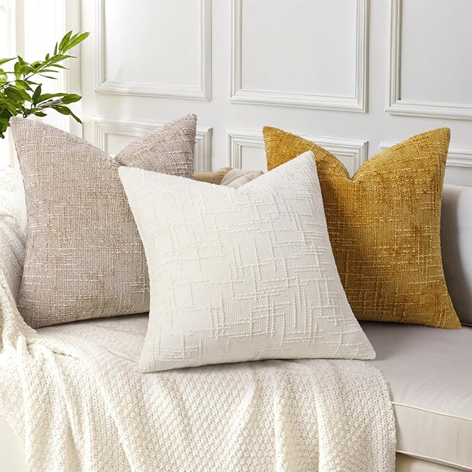 decorUhome Christmas Cream White Chenille Throw Pillow Covers 18x18 Set of 2 Thick Textured Slubby Couch Pillow Covers Farmhouse Accent Modern Neutral Decorative Pillow Cases for Bed Sofa Living Room