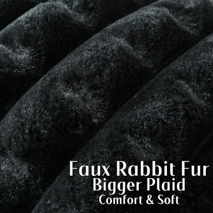 FUTEI Black Decorative Throw Pillow Covers 18x18 Inch Set of 2, Square Soft Faux Rabbit Fur Thick Plaid Cushion Cover,Winter Home Decor for Couch Bed Living Room