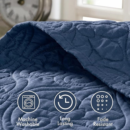 Madison Park Quebec Reversible Quilt Set Damask Design, Double Sided Stitching All Season, Lightweight Bedspread Bedding Set, Matching Sham, Navy, Full(96"x110") 3 Piece
