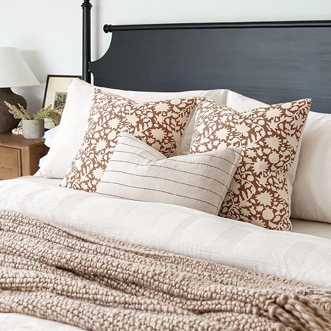 Foindtower Set of 2 Decorative Neutral Floral Throw Pillow Covers Accent Farmhouse Cushion Covers Boho Pillowcase for Couch Sofa Bedroom Living Room Home Decor,22×22 Inch,Light Orange Brown