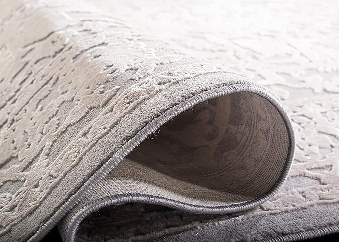 SAFAVIEH Reflection Collection Runner Rug - 2'3" x 6', Light Grey & Cream, Non-Shedding & Easy Cleaning, Ideal for Living Room, Bedroom (RFT665C)