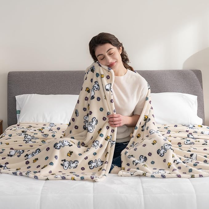 Berkshire Blanket Peanuts® VelvetLoft® Cute Character Snoopy Plush Blanket,Peanuts Woodstock Snoopy Spring Frolic Large Canvas,King 90 in x 108 in (Official Peanuts® Product)
