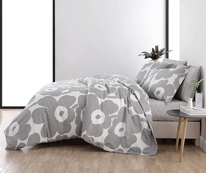 Marimekko - King Duvet Cover Set, Cotton Bedding with Matching Shams & Button Closure, All Season Home Decor (Unikko Grey, King)