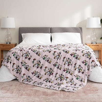 Berkshire Blanket Peanuts® VelvetLoft® Cute Character Snoopy Plush Blanket,Peanuts Laughing Robe Lilac,Twin 60 in x 90 in (Official Peanuts® Product)