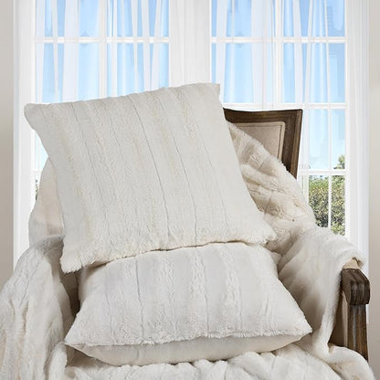 Cheer Collection Faux Fur Throw Pillows - Decorative Pillows for Couch, Bed Throw Pillows, White Accent Pillows for Bedroom or Living Room Aesthetic, Set of 2 Furry Throw Pillows, 18”x18”
