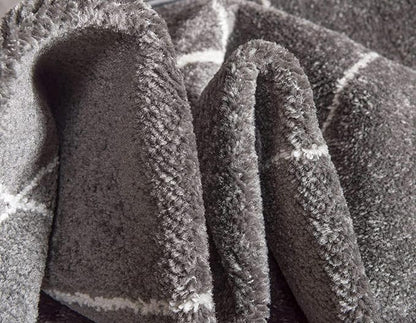 Unique Loom Trellis Frieze Collection Area Rug - Geometric (7' Round, Dark Gray/ Ivory)