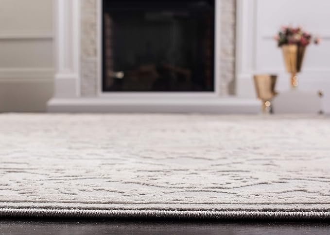 SAFAVIEH Area Rug 6x9 - Reflection Collection - Light Grey & Cream, Non-Shedding & Easy Cleaning, Ideal for Foyer, Living Room, Bedroom (RFT665C)