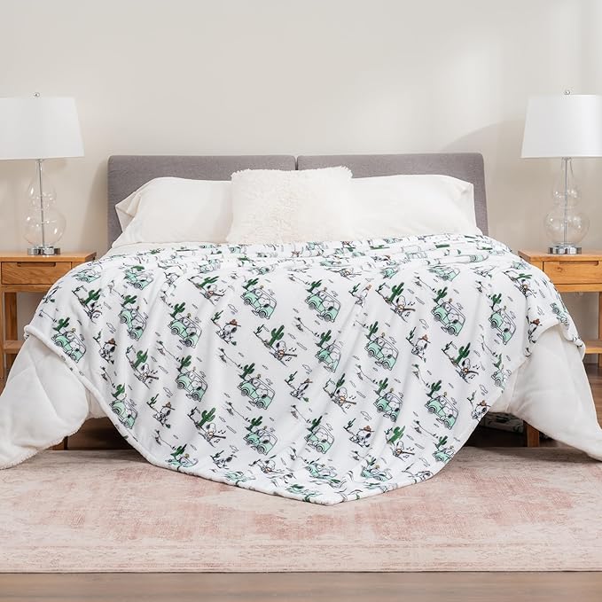 Berkshire Blanket Peanuts® VelvetLoft® Cute Character Snoopy Plush Blanket,Snoopy Desert Travel White,Twin 60 in x 90 in (Official Peanuts® Product)