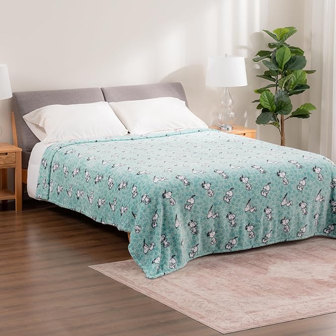Berkshire Blanket Peanuts® VelvetLoft® Cute Character Snoopy Plush Blanket,Snoopy Springtime Floral Dance Large Blue,Twin 60 in x 90 in (Official Peanuts® Product)