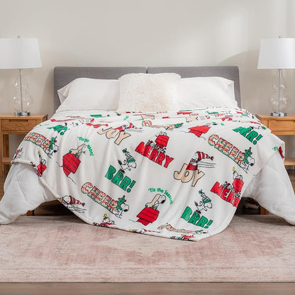 Berkshire Blanket Peanuts® VelvetLoft® Cute Character Snoopy Plush Blanket,Christmas Snowy Scene,King 90 in x 108 in (Official Peanuts® Product)
