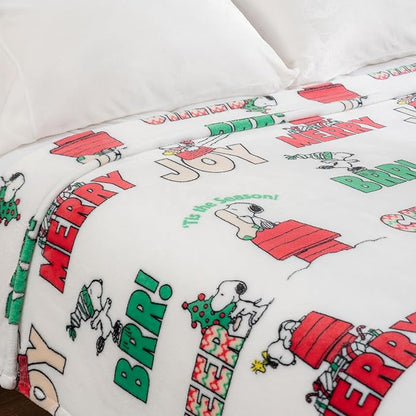 Berkshire Blanket Peanuts® VelvetLoft® Cute Character Snoopy Plush Blanket,Christmas Snowy Scene,Full/Queen 90 in x 90 in (Official Peanuts® Product)