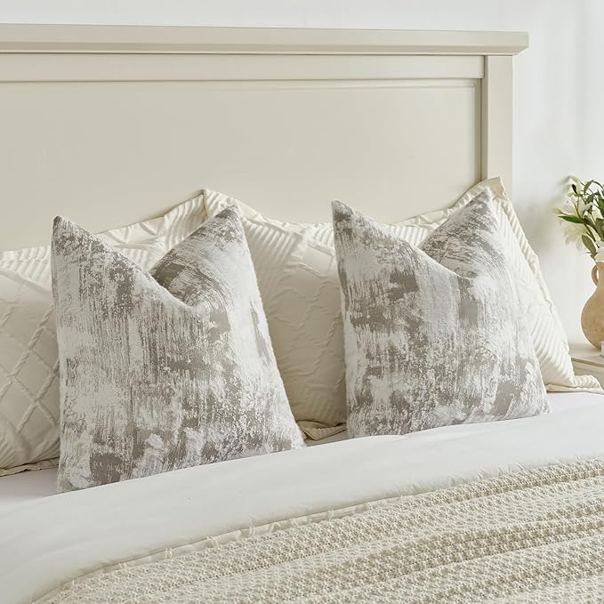FUTEI Grey White Decorative Throw Pillow Covers 20x20 Inch Set of 2,Soft Faux Cashmere Jacquard - Textured & Cozy Cushion Case,Modern Home Decor for Couch Bed Living Room