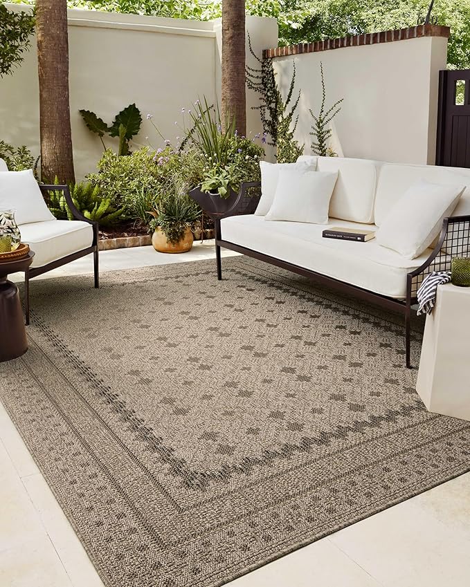 Loloi Chris Loves Julia Providence Collection PRC-06 Charcoal/Dove 2'-3" x 7'-7", .12" Pile Height, Indoor/Outdoor Runner Rug