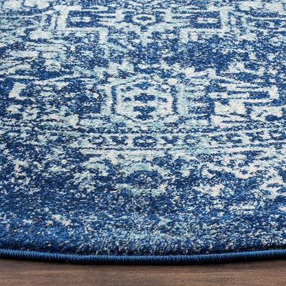 SAFAVIEH Evoke Collection 3' Round Navy/Ivory EVK256A Oriental Distressed Non-Shedding Dining Room Entryway Foyer Living Room Bedroom Area Rug