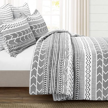 Lush Decor Hygge Geo Reversible 5 Piece Comforter Set, Full/Queen, Black & White
