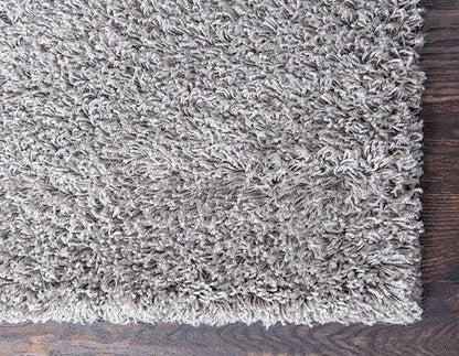 Unique Loom Solid Shag Collection Area Rug (2' 6" x 10' Runner, Cloud Gray)