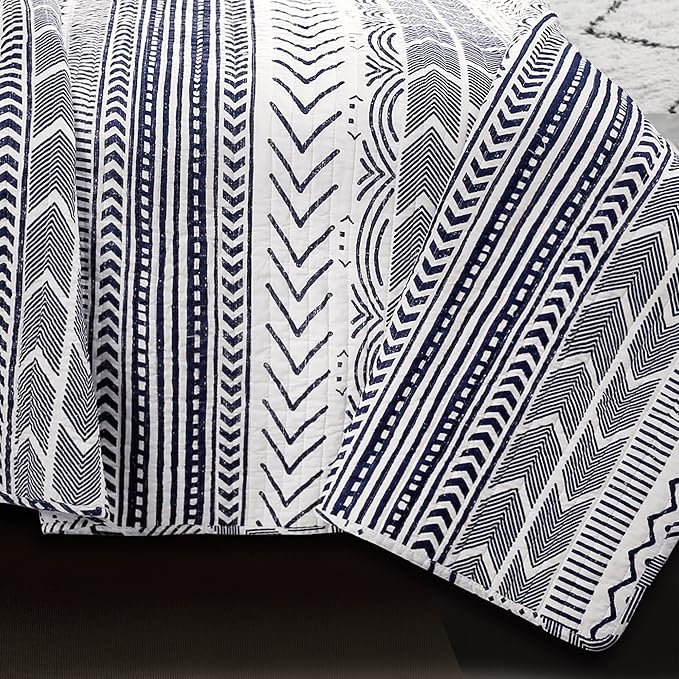 Lush Decor Hygge Geo Pattern Striped 3 Piece Quilt Bedding Set, King, Navy & White