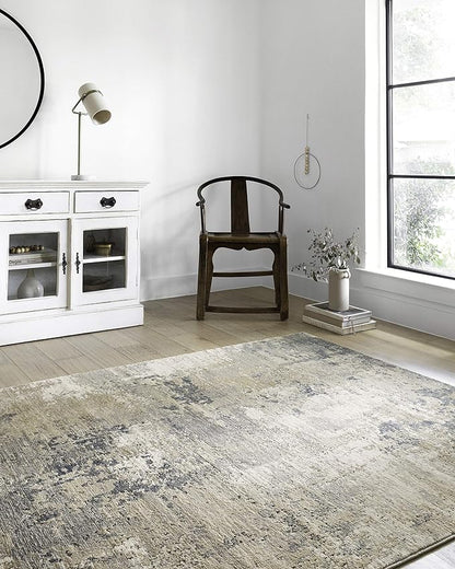 Loloi Teagan Collection TEA-06 Sand/Mist 5'-3" x 7'-6" Area Rug, Large, Soft Neutral Rug, High-Traffic for Living Room, Bedroom, Home Office, Dining Area