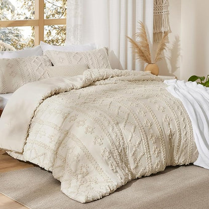 Bedsure Tufted Boho Comforter Set Full Size - Beige Boho Bed Set, GentleSoft™ 3 Pieces Farmhouse Shabby Chic Embroidery Bedding, Gifts for Woman, Soft Jacquard Full Comforter for All Seasons