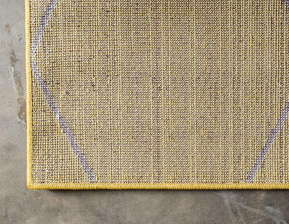Unique Loom Trellis Frieze Collection Area Rug - Geometric (7' 1" x 10' Rectangle Yellow/Ivory)