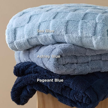 Bedsure GentleSoft Navy Blue Throw Blanket for Couch - Checkered Fleece Blankets Gifts for Women Men Girls, Cute Soft Cozy Throw for Bedroom Home Decor Gifts, 50x60 Inches