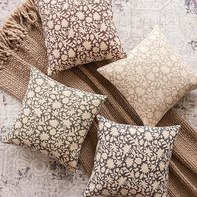 Foindtower Set of 2 Decorative Neutral Floral Throw Pillow Covers Accent Farmhouse Cushion Covers Boho Vintage Pillowcase for Couch Sofa Bedroom Living Room Home Decor,20×20 Inch,Ivory Beige
