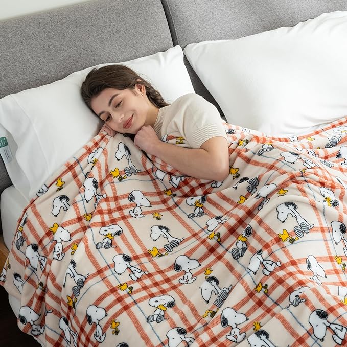 Berkshire Blanket Peanuts® VelvetLoft® Cute Character Snoopy Plush Blanket,Snoopy and Woodstock Wood Holiday Plaid Medium Tan,King 90 in x 108 in (Official Peanuts® Product)