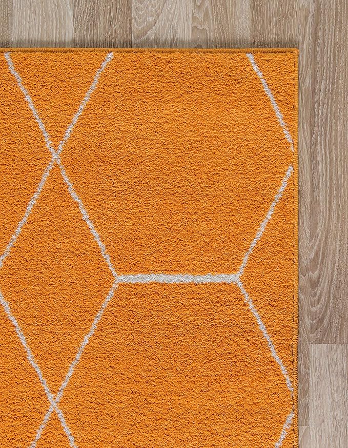 Unique Loom Trellis Frieze Collection Area Rug - Geometric (5' 1" x 8', Orange/ Ivory)