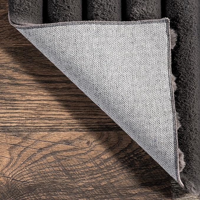 nuLOOM 2'6" x 8' Cozy Plush Area Rug, Machine Washable, Non-Slip, Soft Fluffy Shag Carpet for Living Room Bedroom Kids Room Nursery Home Decor, Kai Grey