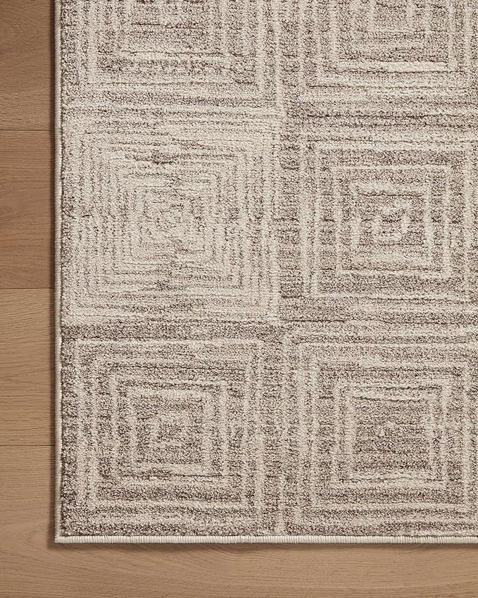 Loloi Darby Collection DAR-05 Beige/Grey 7'-10" x 10' Area Rug