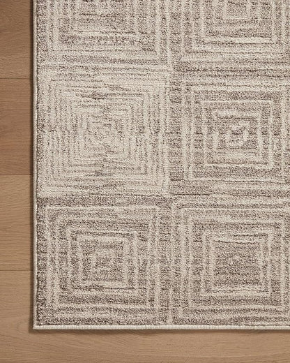 Loloi Darby Collection DAR-05 Beige/Grey 2'-7" x 10'-0" Runner Rug