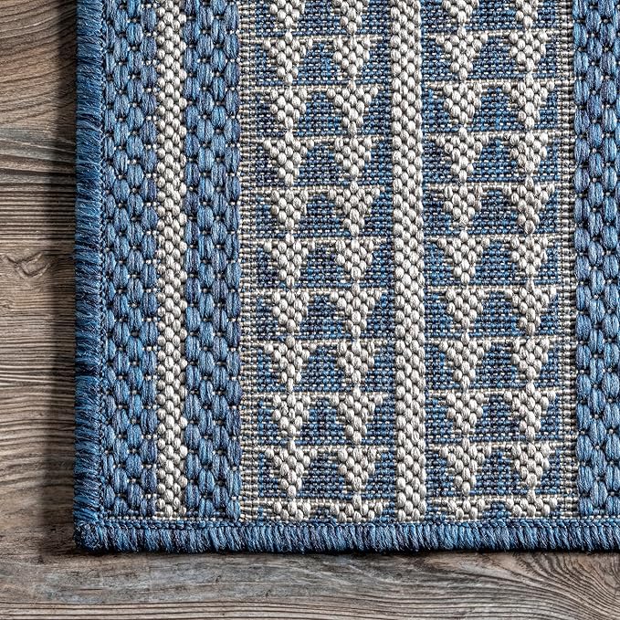 nuLOOM 6'7" Round Outdoor Tribal Geometric Area Rug, Stain Resistant, Weather Resistant, High Traffic, Patio, Balcony, Outside, Ranya Blue