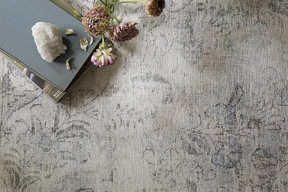 Loloi Loren Collection LQ-04 Silver/Slate 2'-6" x 7'-6" Runner Rug