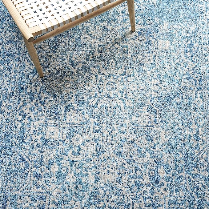 SAFAVIEH Evoke Collection Area Rug - 6'7" Square, Blue & Ivory, Distressed Design, Non-Shedding & Easy to Clean, Ideal for Living Room, Bedroom, Dining Space (EVK256C)